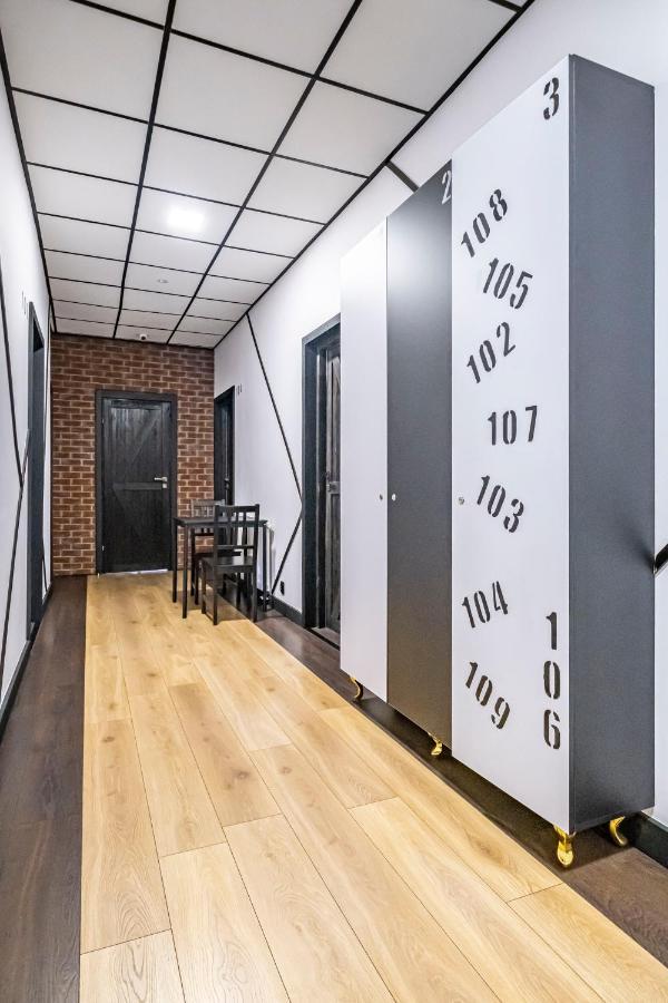Vola Hostel Варшава Экстерьер фото